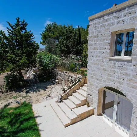 Antico Casolare P. P. Aparthotel 4*